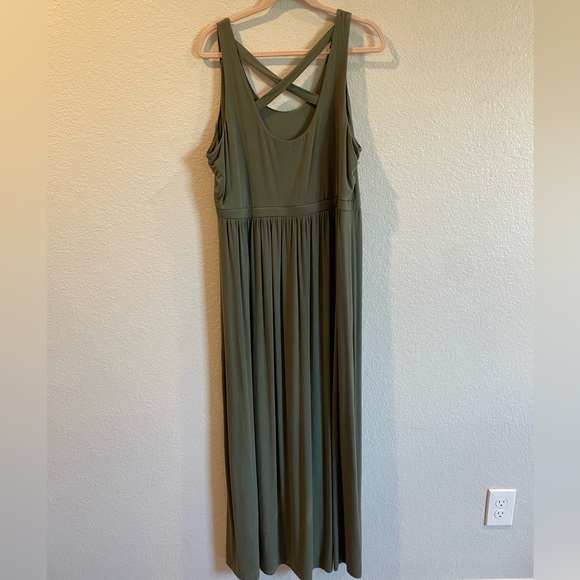 LOFT Outlet Olive Green Maxi Dress - Picture 2 of 4